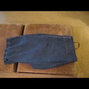Denim capris